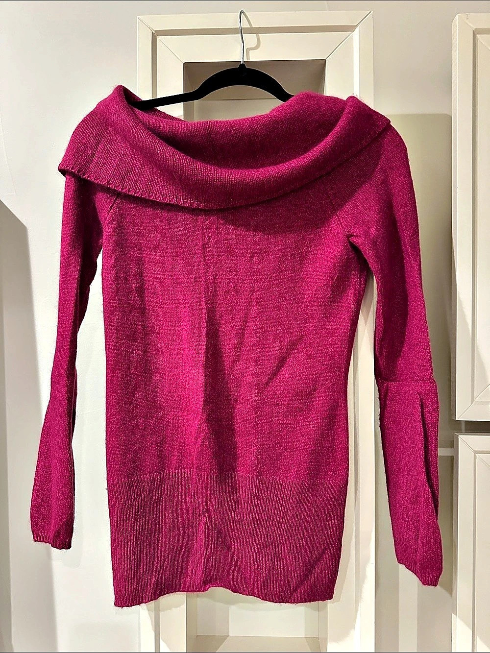 White House Black Market Cowl Neck Sweater in Pink Size XS Like New